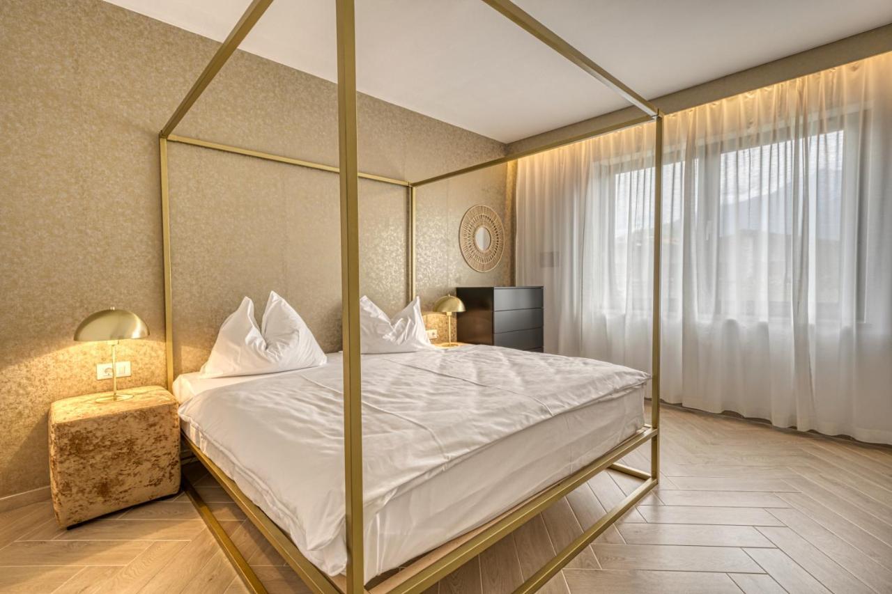 Goldfinger + Suites Лана Екстер'єр фото